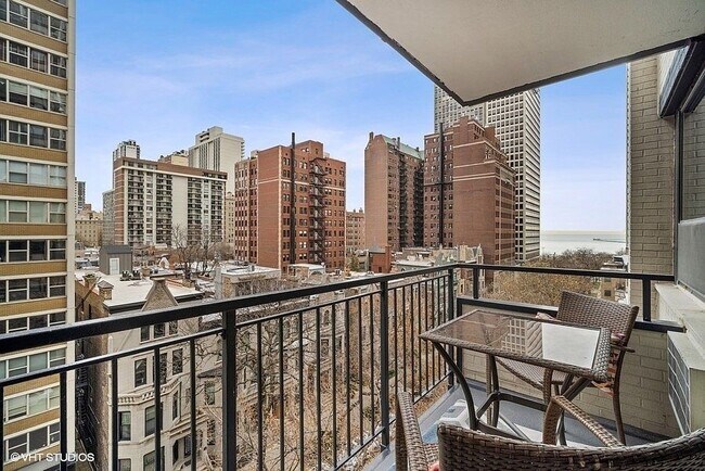 Foto del edificio - 33 E Cedar St