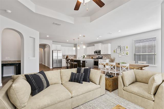 Foto del edificio - 1609 Canary Ln