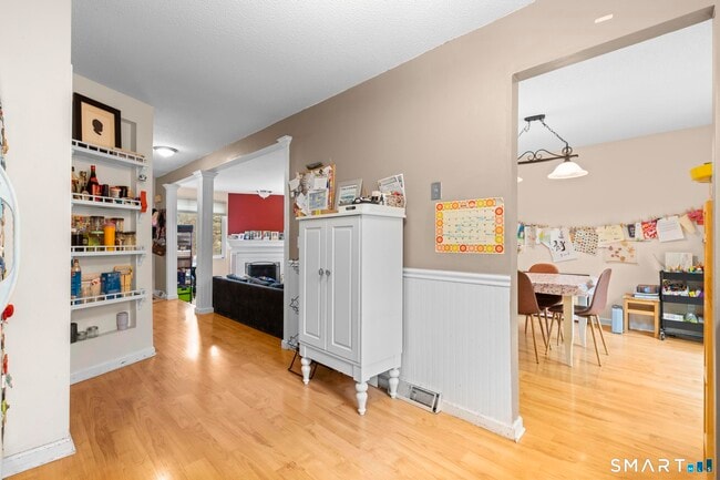 Building Photo - 113 Promenade Unit 113 Dr