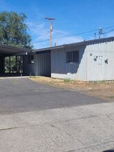 Building Photo - 454 Offutt Dr