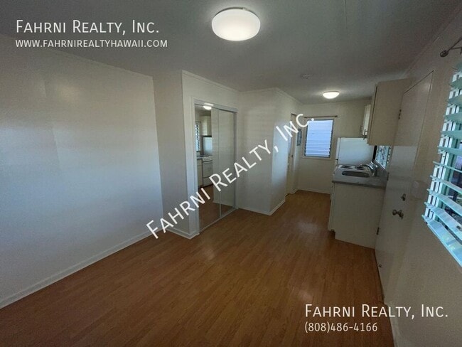 Photo - 1009-10A3 Maluna St House