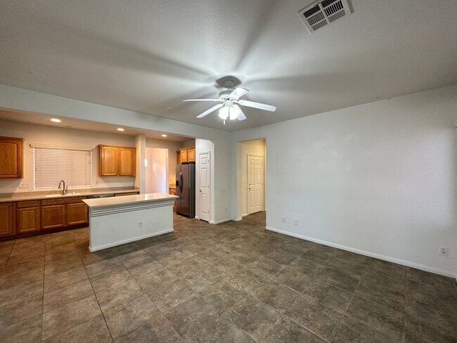 Foto del edificio - GRENSHAM PARK AT SUMMERLIN CENTRE