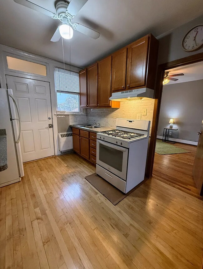 Foto del edificio - 6010 W Seminole St