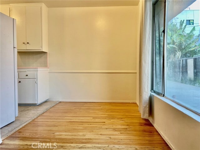 Building Photo - 1433 N Bronson Ave