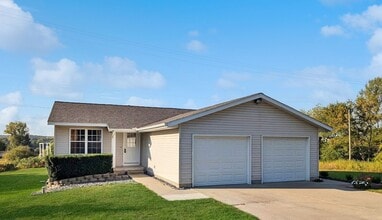 Building Photo - 3612 13 Mile Rd NE