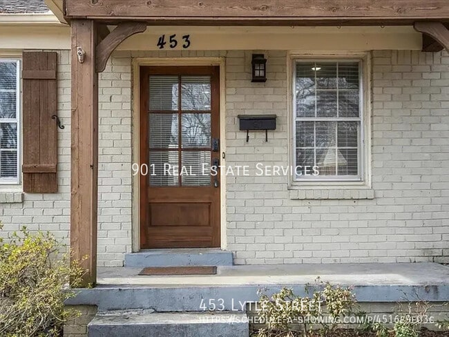 Building Photo - 453 Lytle St