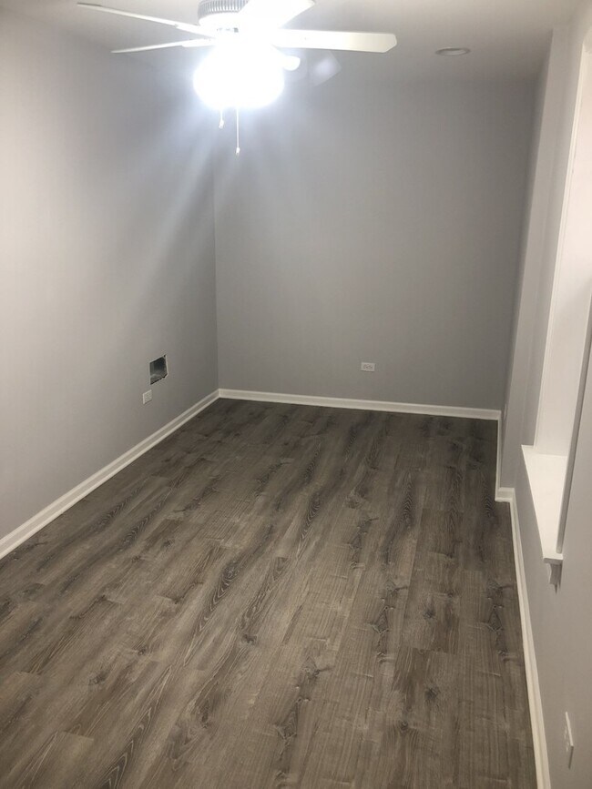 Foto del edificio - 3302 S Hamilton Ave