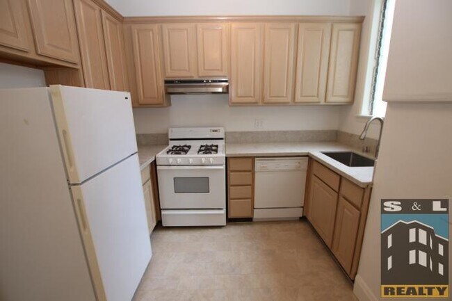Foto del edificio - 1 bedroom in San Francisco CA 94118