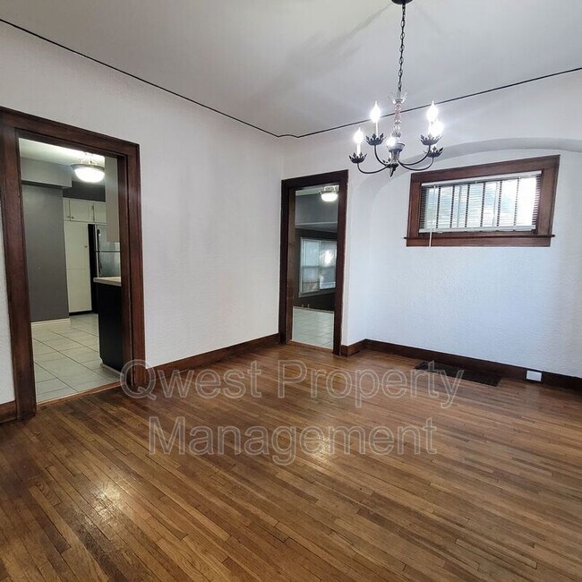 Foto del edificio - 1134 Noble St SE