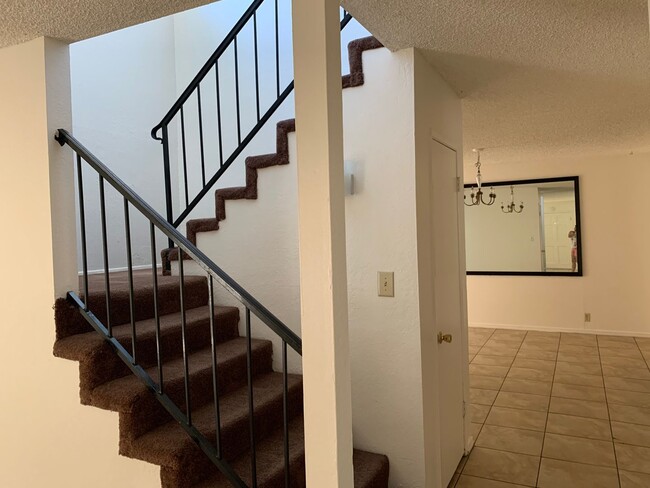 Foto del edificio - 2624 Kilcarey Ct