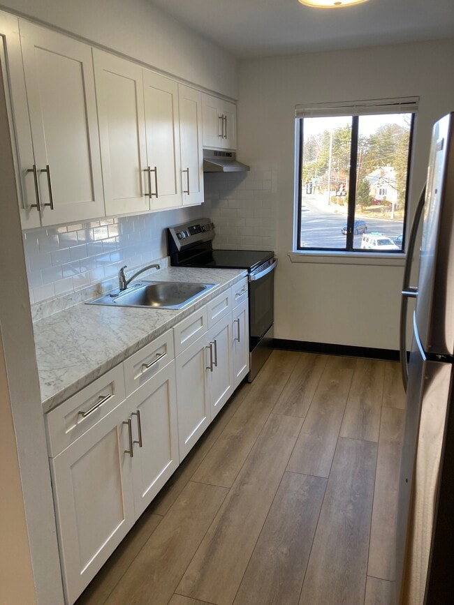 Kitchen - 90 Kinderkamack Rd