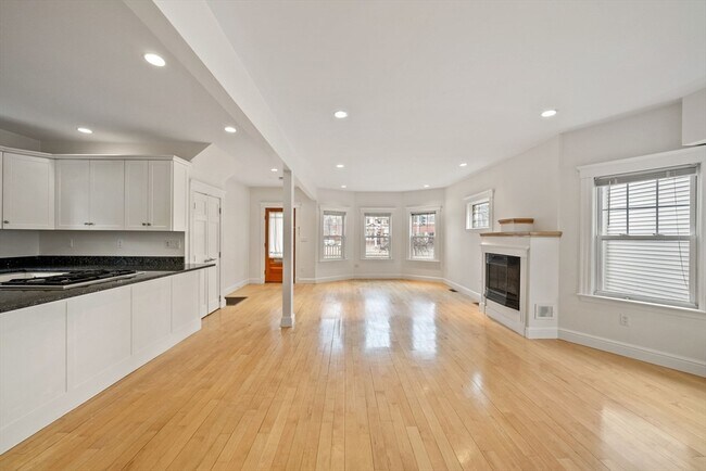 Foto del edificio - 2536 Massachusetts Ave