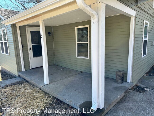 Foto del edificio - 2 br, 1 bath House - 5 S Greenwood Ave.
