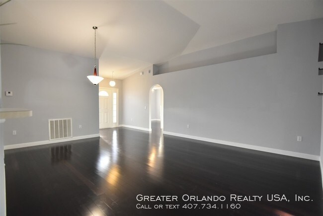 Building Photo - 16020 Corner Lake Dr
