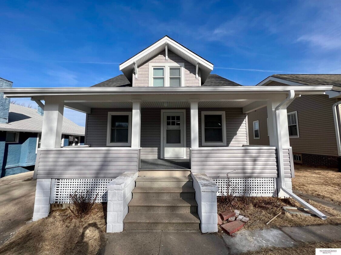 4418 Marcy St, Omaha, NE 68105 House for Rent in Omaha, NE