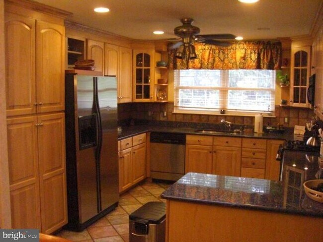 Foto del edificio - 18523 Mountain Laurel Terrace