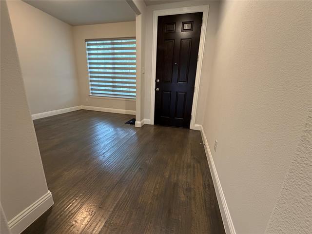 Foto del edificio - 4721 Cash Dr