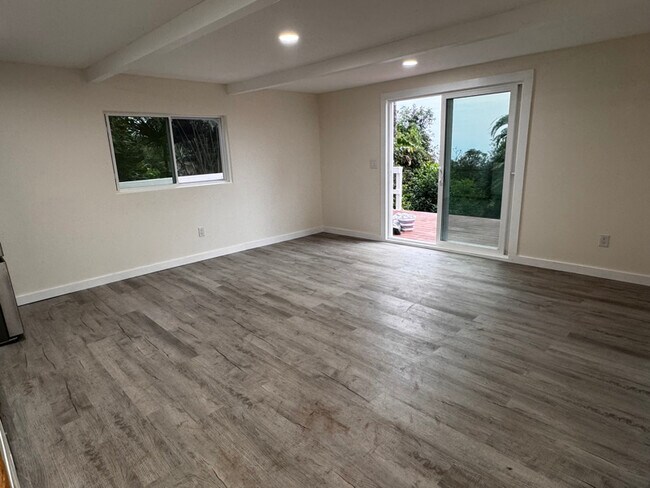 Foto del edificio - 82-1132-1132 Greenwell Mountain Rd