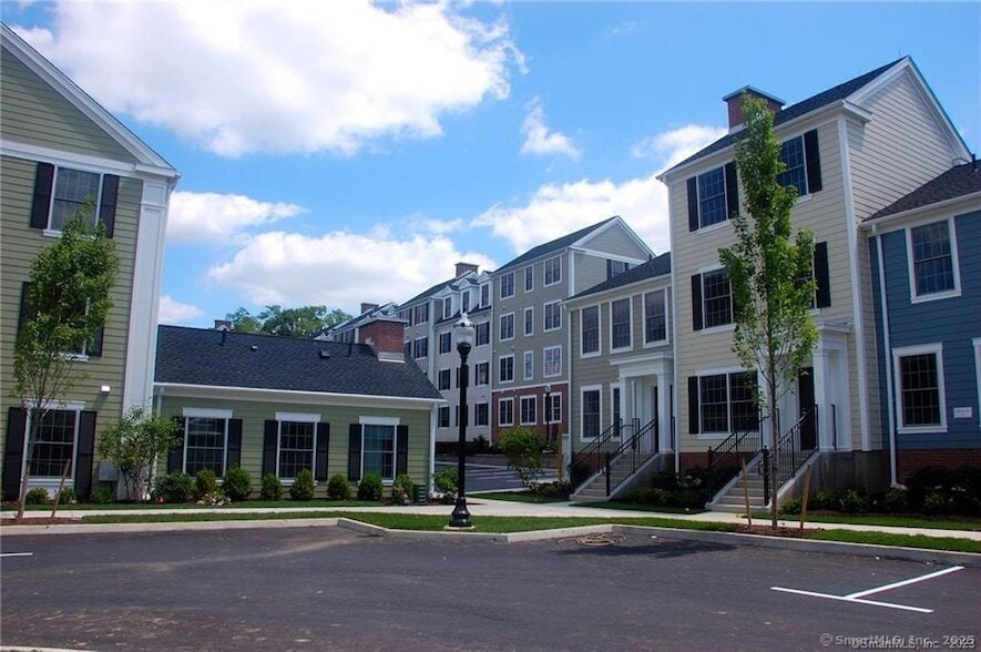 Photo - 37 Westwood Dr