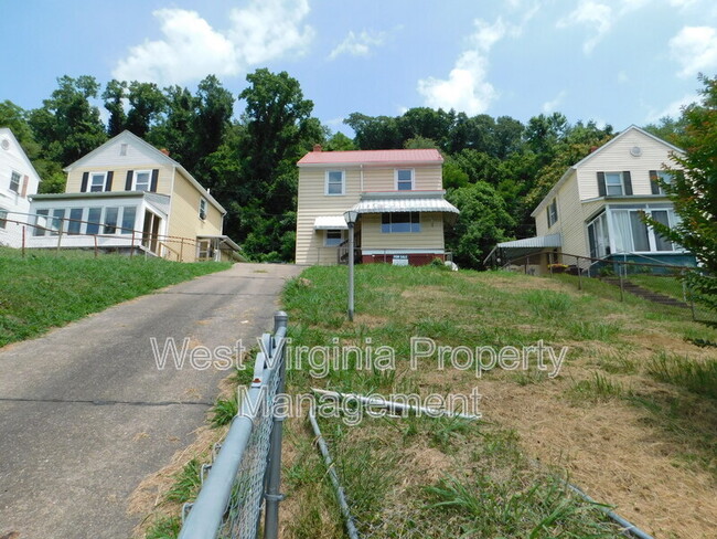 Building Photo - 178 Delta Rd 170