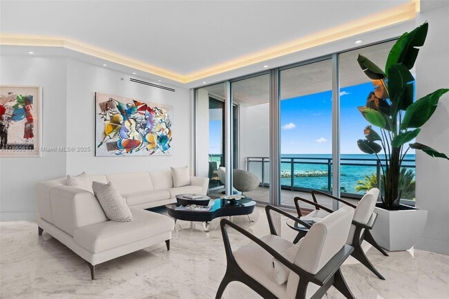 Building Photo - 10295 Collins Ave