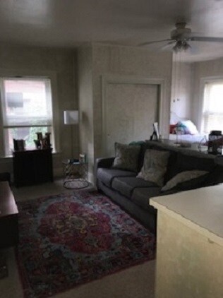 Main room - 401 S Aiken Ave