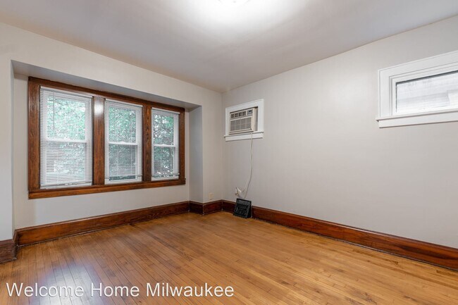 Building Photo - 3 br, 2 bath House - 3260 N 37th Street