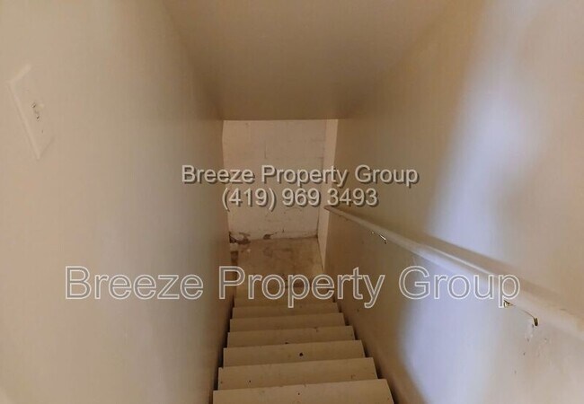 Foto del edificio - 527 Nova St