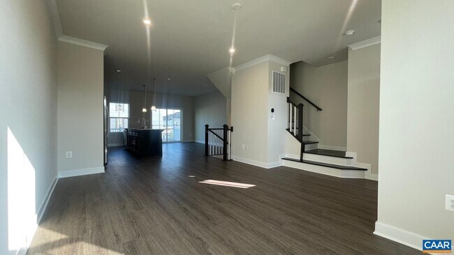 Building Photo - 5027 Orchid Bnd