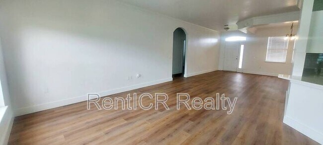 Foto del edificio - 2723 Woodstream Cir