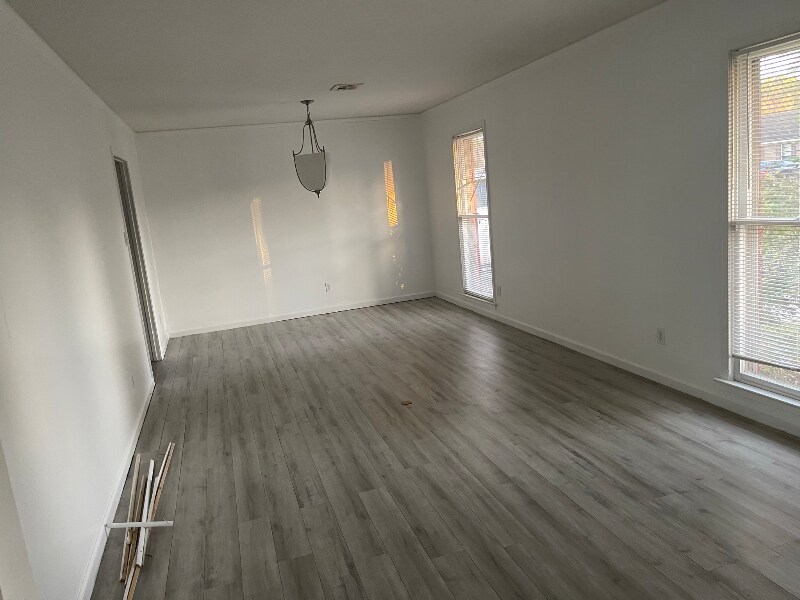 Foto del edificio - 3737 Hunting Creek Rd