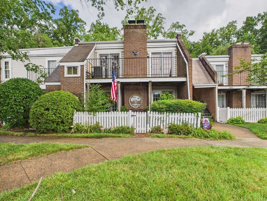Foto principal - 1534 Cross Keys Ct