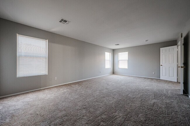 Foto del edificio - Welcome to this charming 3 bedroom, 2.5 ba...