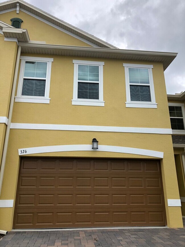 Building Photo - 326 Muscogee Ln