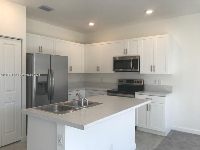 Building Photo - 278 NE 208th Terrace