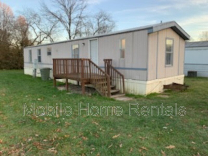 73 Leisure Ln, East Flat Rock, NC 28726 House Rental in East Flat