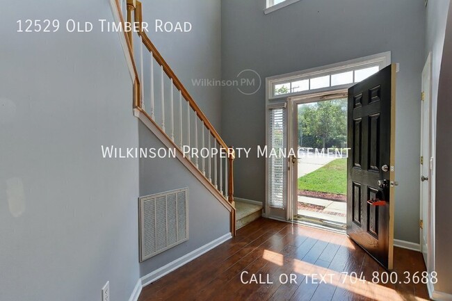 Foto del edificio - 12529 Old Timber Rd