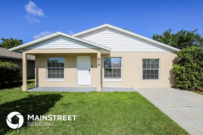 Building Photo - 616 E Bay Cove