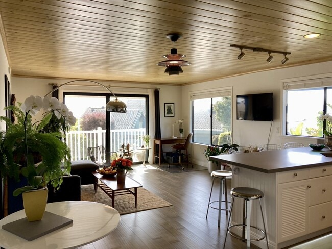 Great Room - 2698 Spyglass Dr