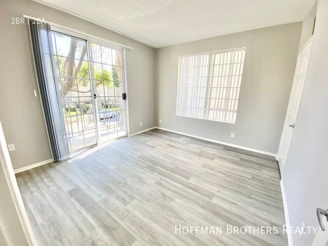 Building Photo - 3619 Cardiff Ave