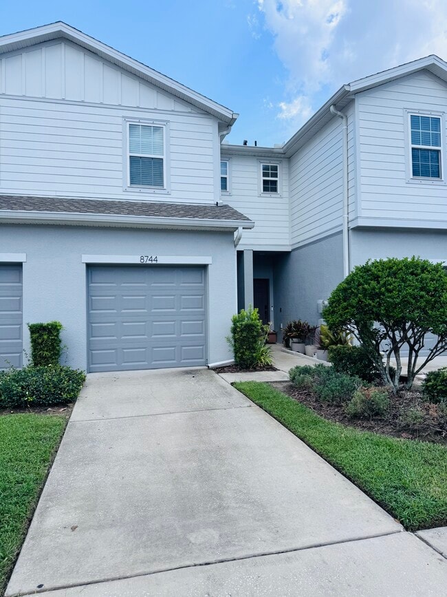 Building Photo - 8744 Turnstone Haven Pl