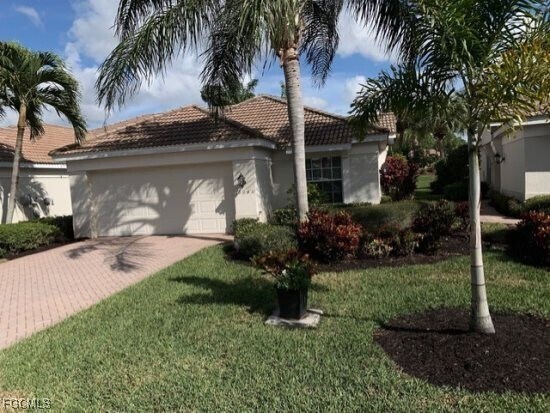 Foto principal - 10045 Colonial Country Club Blvd