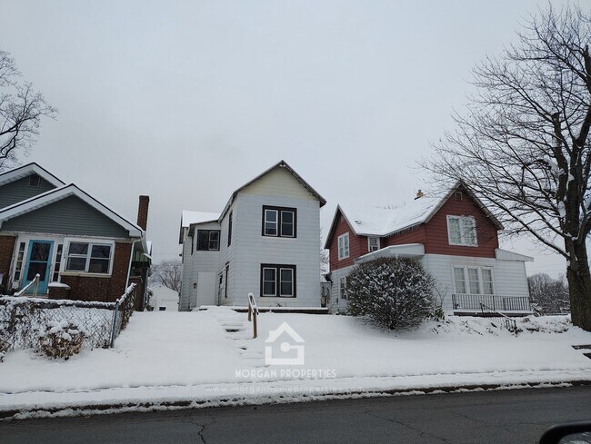 Foto del edificio - 1712 Main St