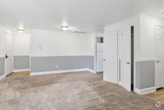 Building Photo - 3528 E Fall Creek Pkwy N Dr