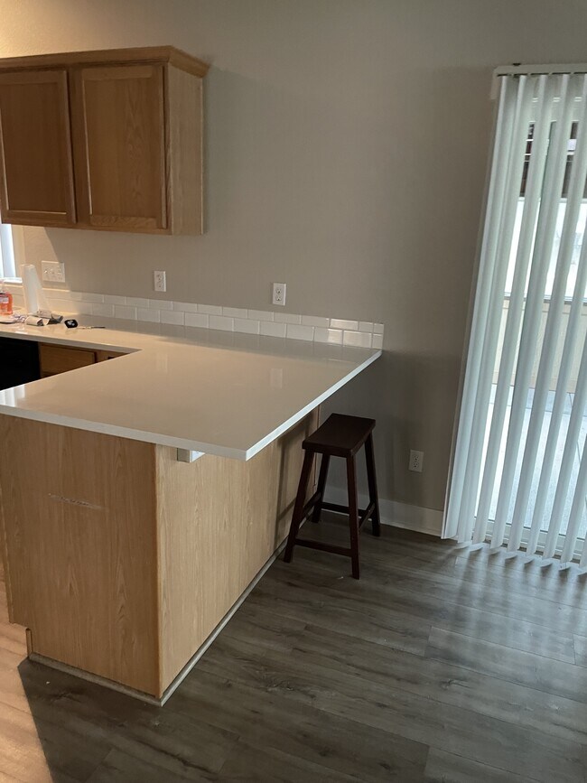 Foto del edificio - 447 N Baxter Way