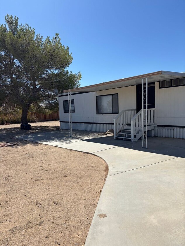 Foto principal - Beautiful fully remodeled 3 bedroom