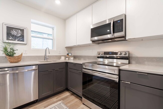 Foto del edificio - Park Modern Newly renovated luxury apartme...