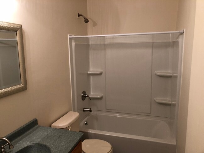 Building Photo - 307 Gilmore Ave