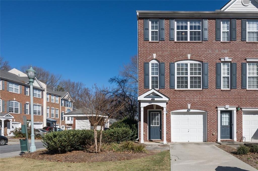 Primary Photo - 3177 Mill Springs Cir NE