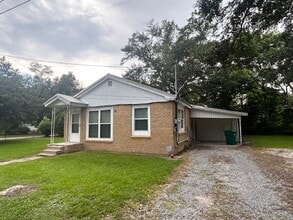 Building Photo - 4501 Briggs St